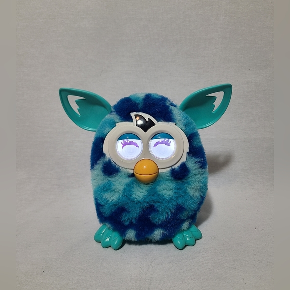 Hasbro Other - 2012 hasbro furby boom- Blue striped